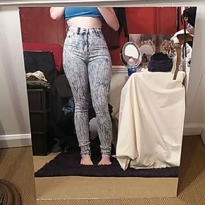 Acid wash high waisted jean